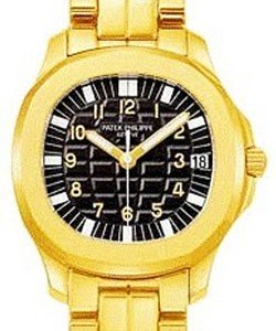 replica patek philippe aquanaut discontinued-versions-in-yellow-gold 5065/1j watches