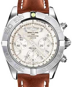 replica breitling chronomat b01 white-gold jb011011/g688 leather gold tang watches